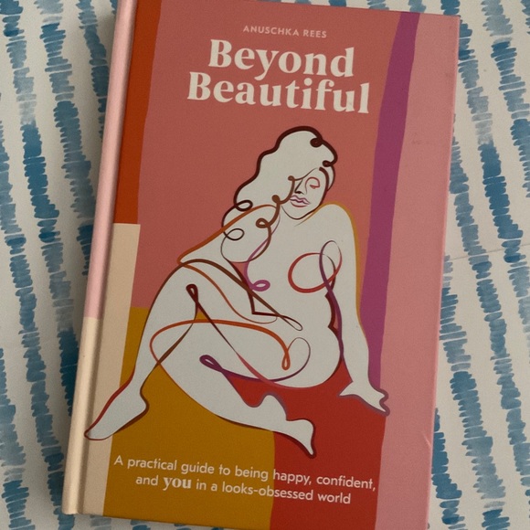 Beyond Beautiful A practical guide to being you - Picture 1 of 3